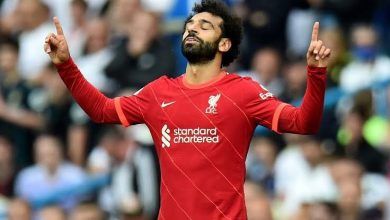 صورة عاجل.. برشلونة يفاجئ محمد صلاح بقرار جديد