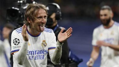 صورة عاجل.. مودريتش يفاجئ إدارة ريال مدريد بتصرف غريب في عقده