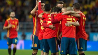 صورة مفاجأة.. برشلونة يتعاقد مع قناص المنتخب الإسباني بعد ترشيح إنريكي