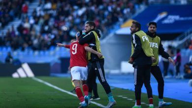 صورة على طريقة رونالدينيو.. أحمد عبد القادر يسجل هدفًا مارادونيًا مع الأهلي في كأس العالم